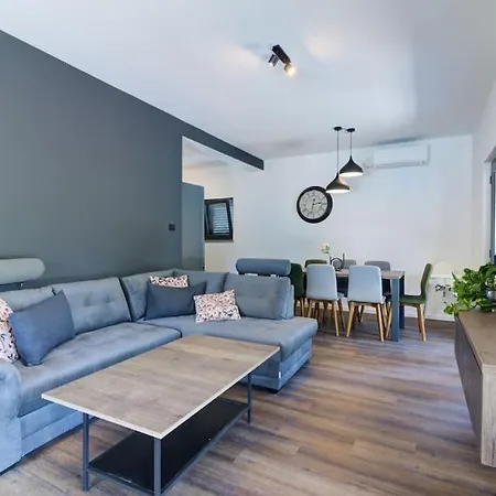 Vila Sky