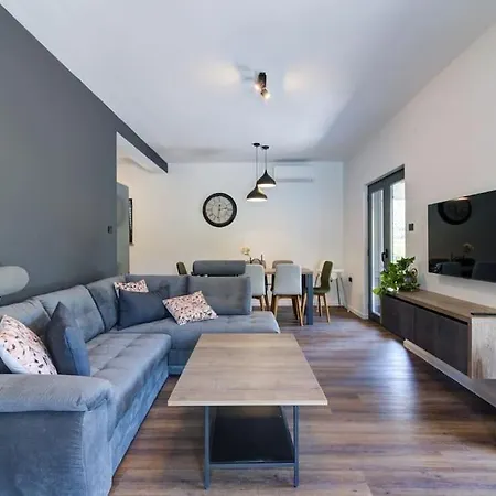 Sky Villa